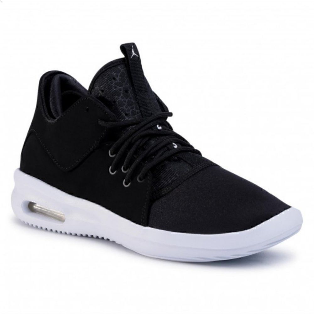Jordan First Class sneakers size 7.5